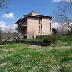 Casa Certosa 3*